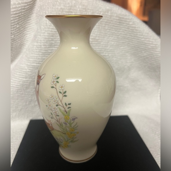 Vintage 1984 Lenox Mothers Day Gold Rim Spring Deer Family Ivory Vase Ltd Edit - Picture 2 of 11